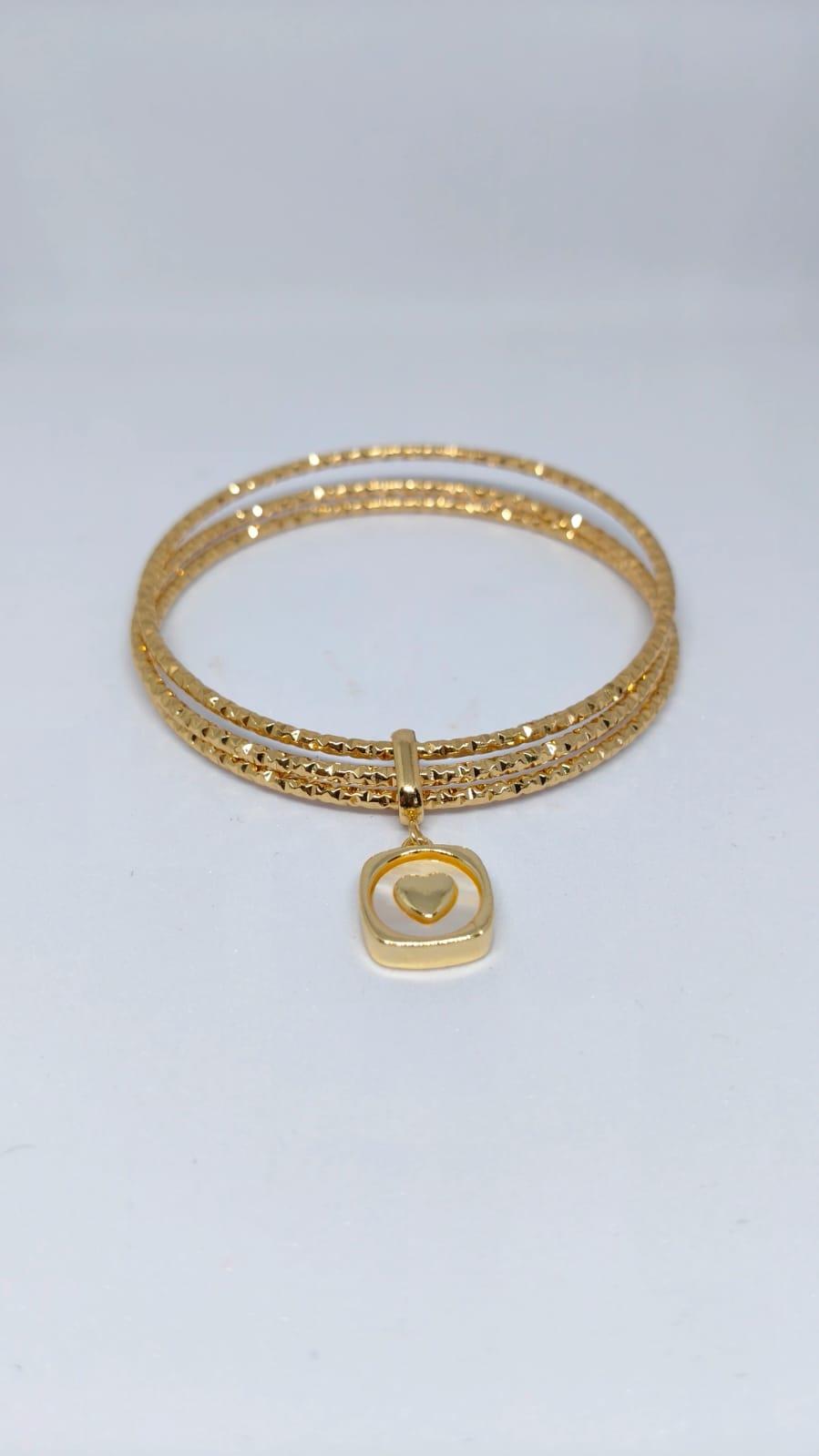 Heart Charm Bangle