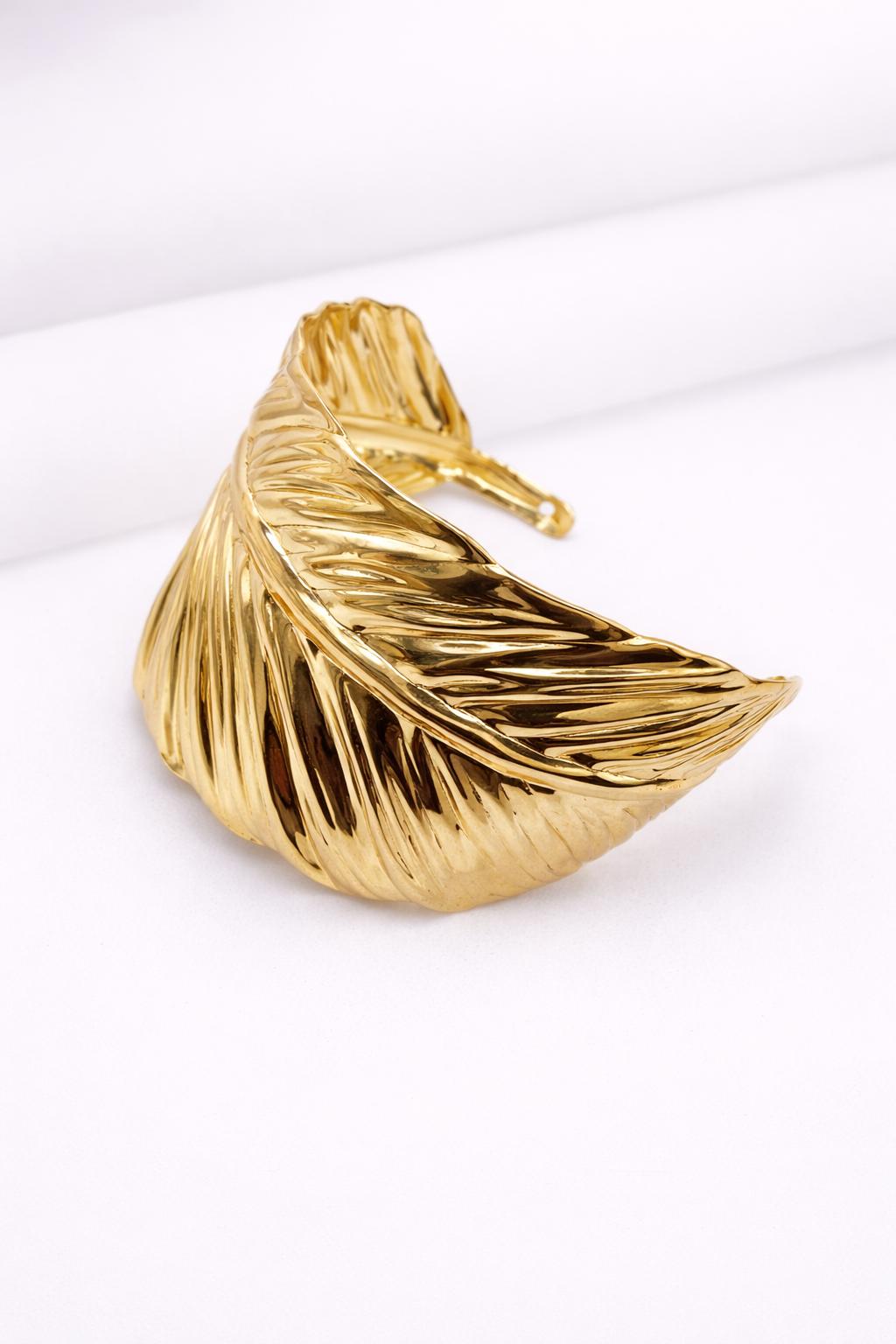 Leaf Cuff