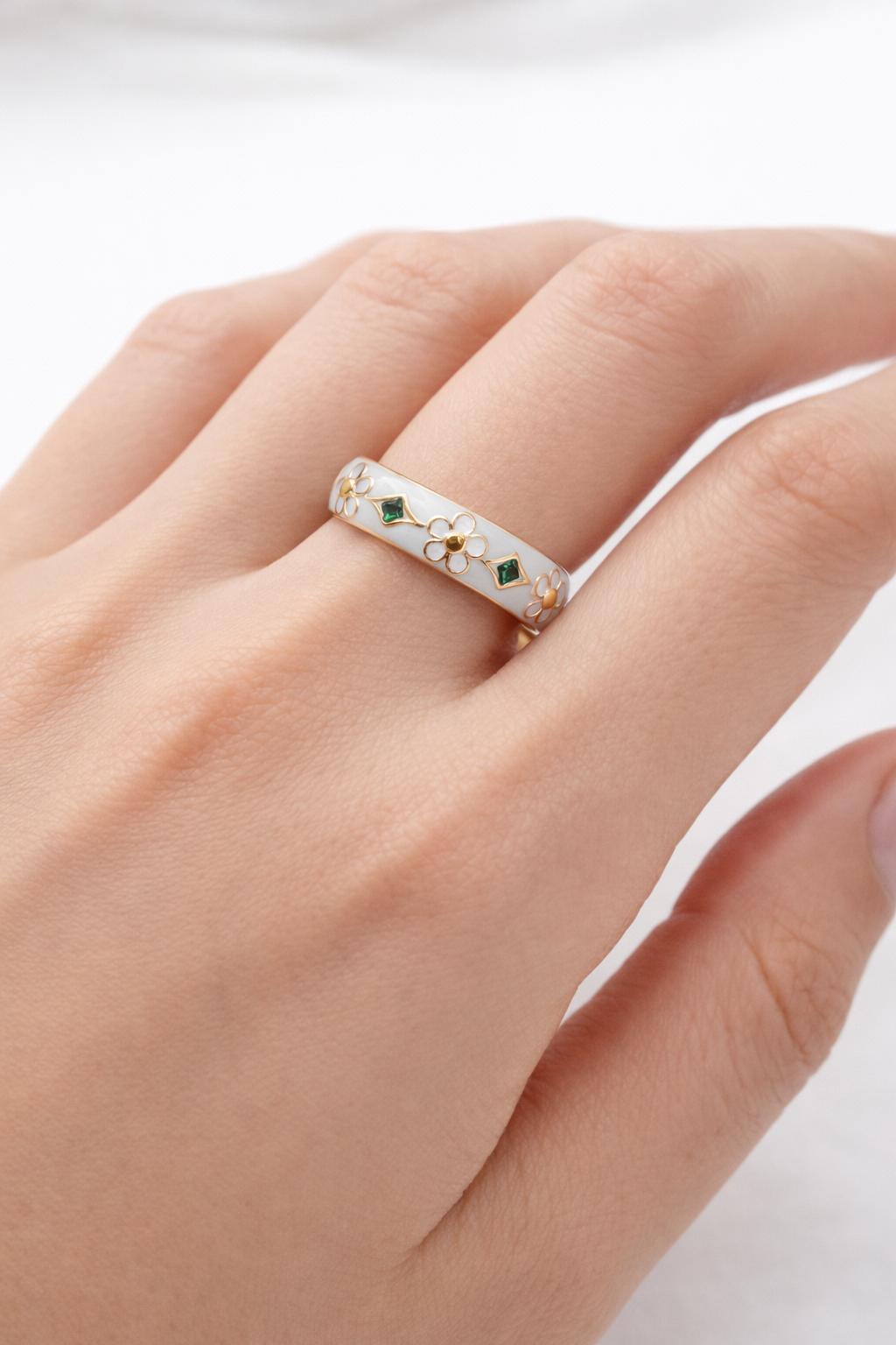 Daisyra Ring - View 2