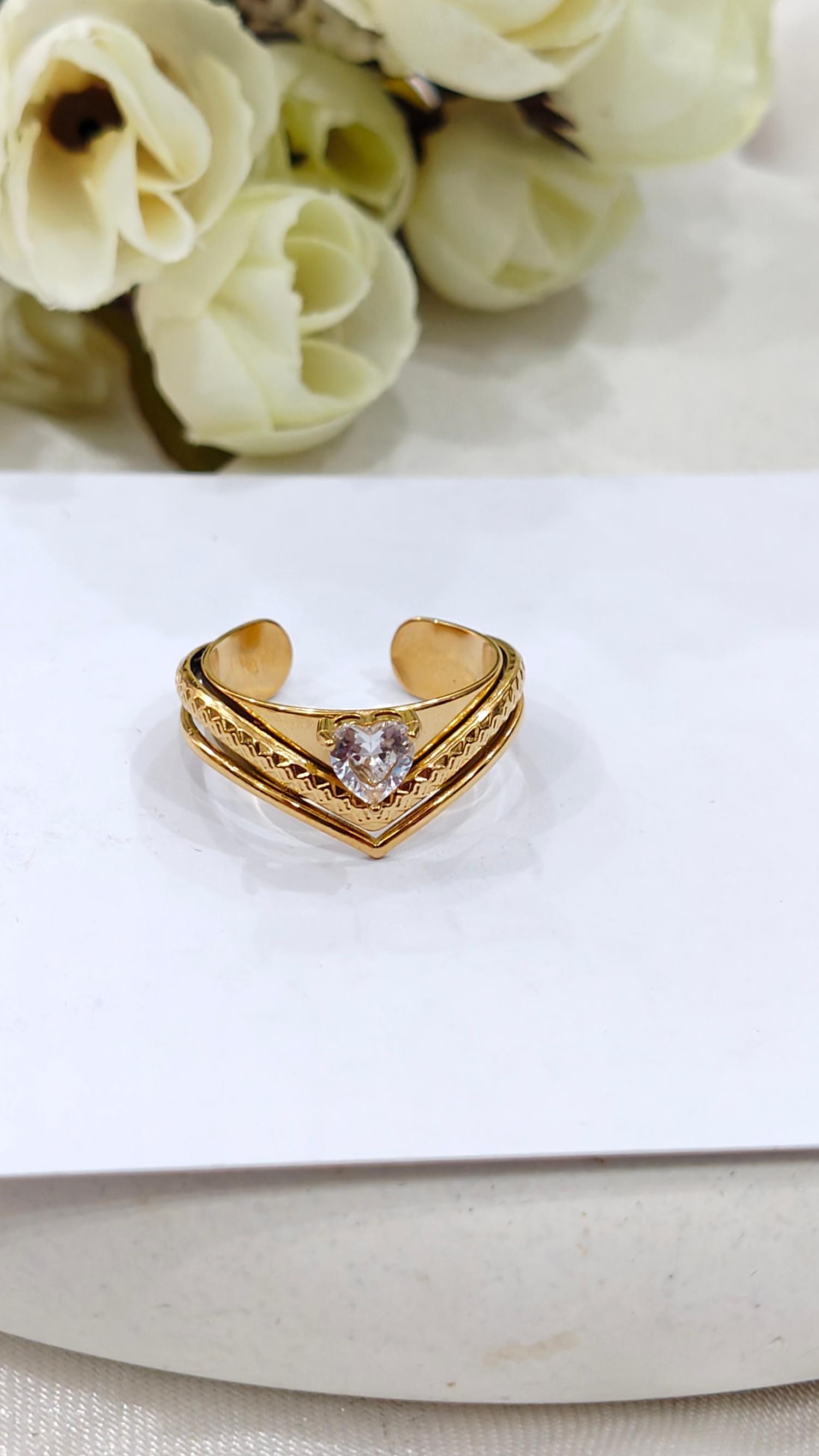 Elara Pearl Orbit Ring