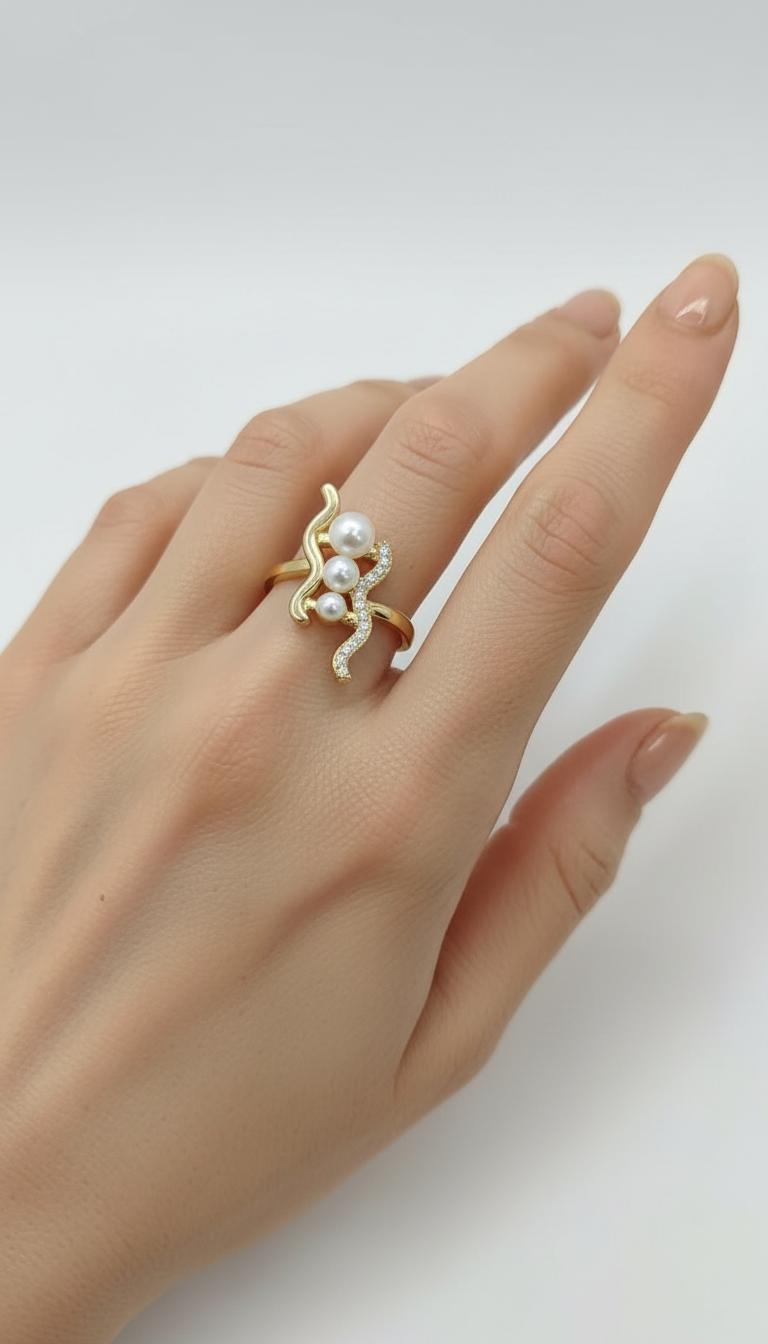 Pearl Bloom Ring